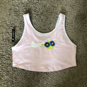 Nike tank top size small